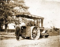 Steam tractor